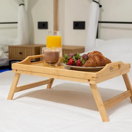 Cozy Hideaway Your Urban Escape Apartment *