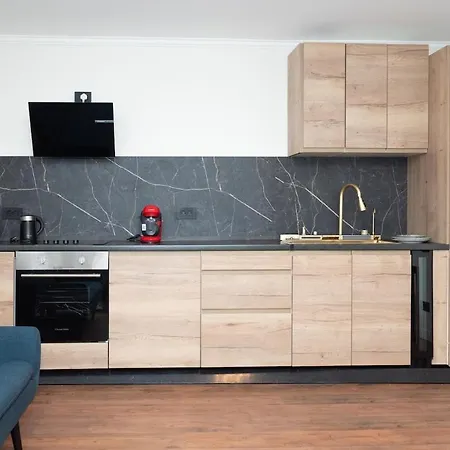 Apartment Cozy Hideaway Your Urban Escape Craiova
