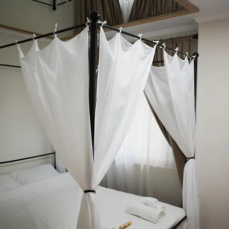 Cozy Hideaway Your Urban Escape Craiova